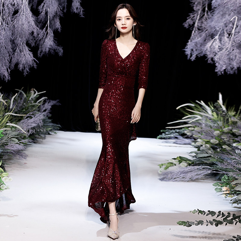 高档晚礼服女2025新款宴会气质鱼尾酒红色亮片主持人晚会长裙晚装
