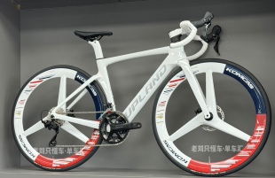 老刘只懂车】UPLAND阿普兰r70碳纤维公路车KOMCAS康卡斯三刀碳轮