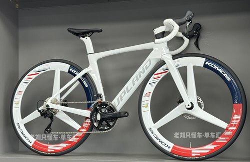 老刘只懂车】UPLAND阿普兰r70碳纤维公路车KOMCAS康卡斯三刀碳轮