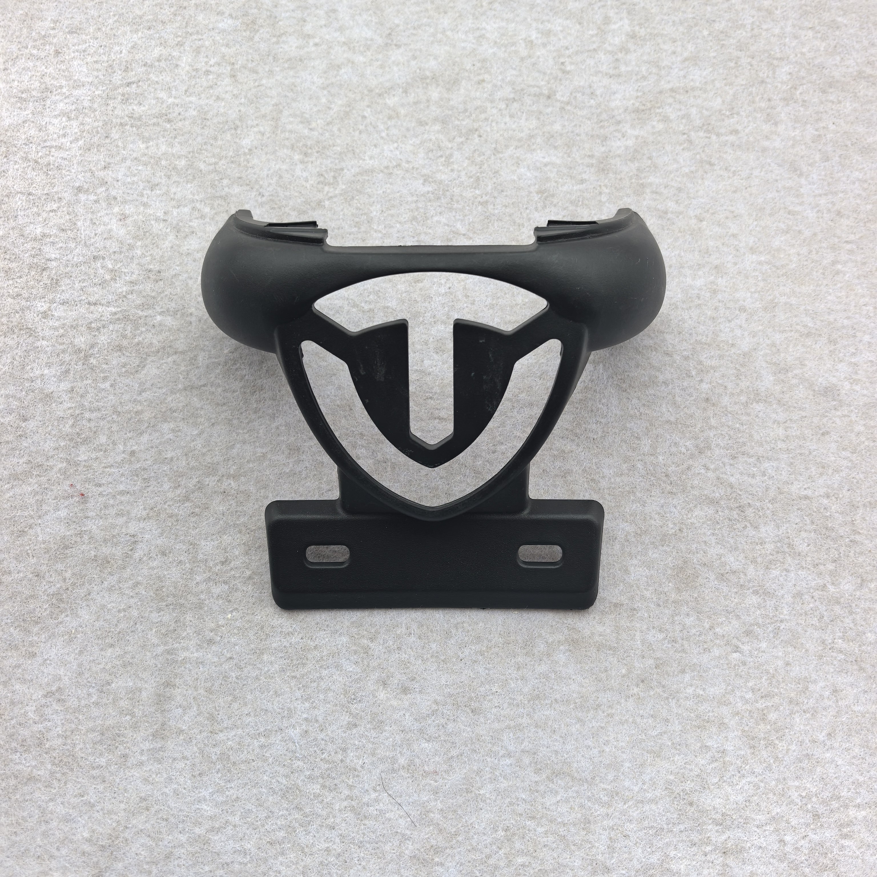 台铃电动车配件小淘气尾灯架小白兔尾牌架q糖尾灯座车牌架