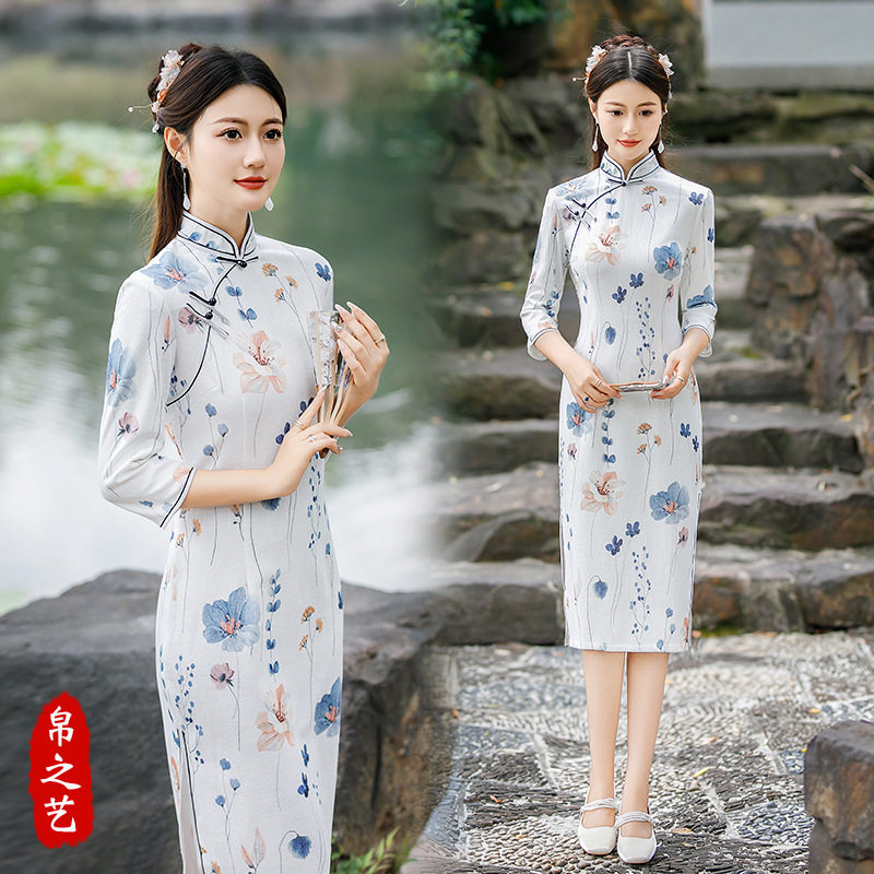 旗袍改良春装2025新款复古气质连衣裙素雅罗马棉连衣裙礼服女装