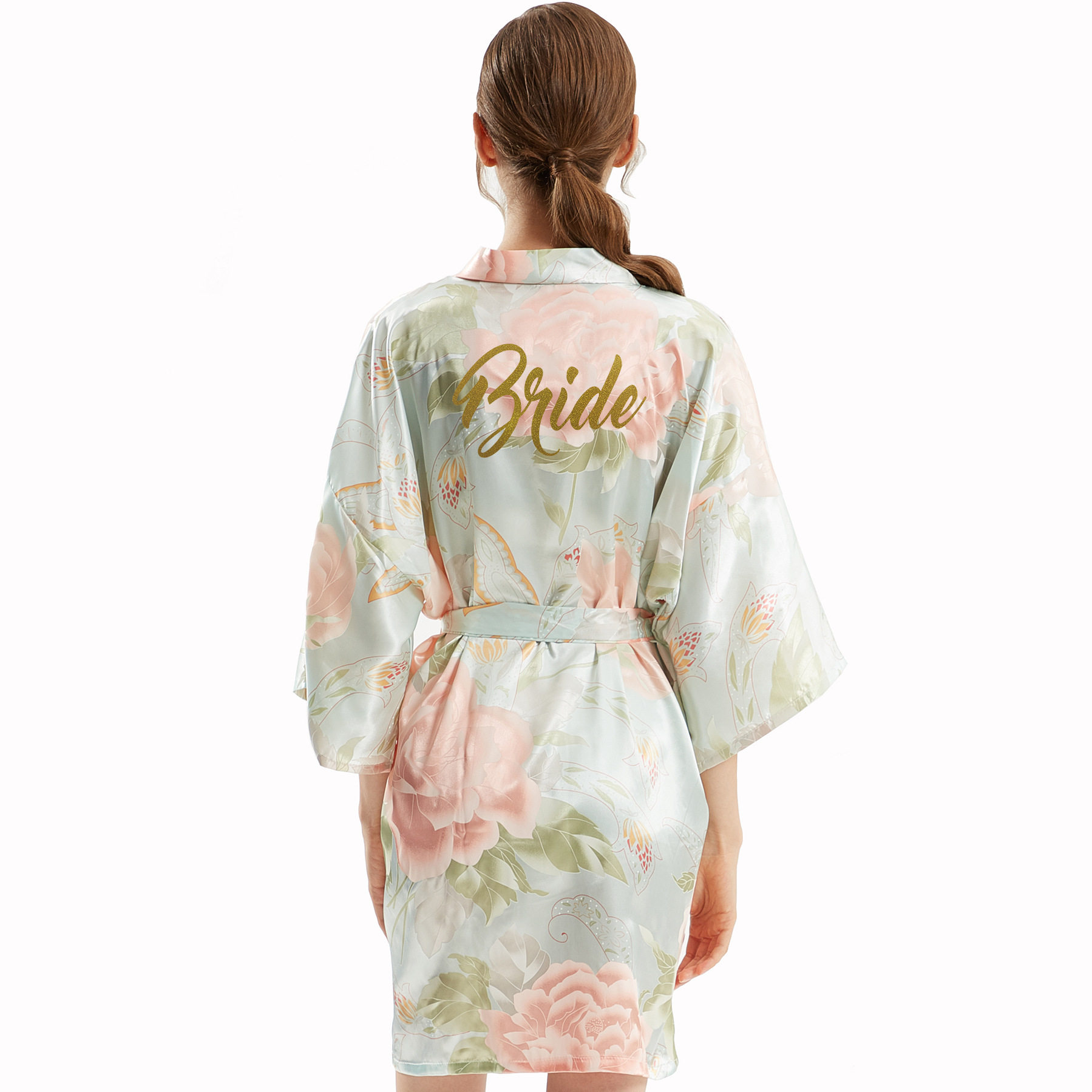 婚庆晨袍夏季短款仿丝新娘化妆袍姐妹伴娘服母亲妈妈装Bride烫字