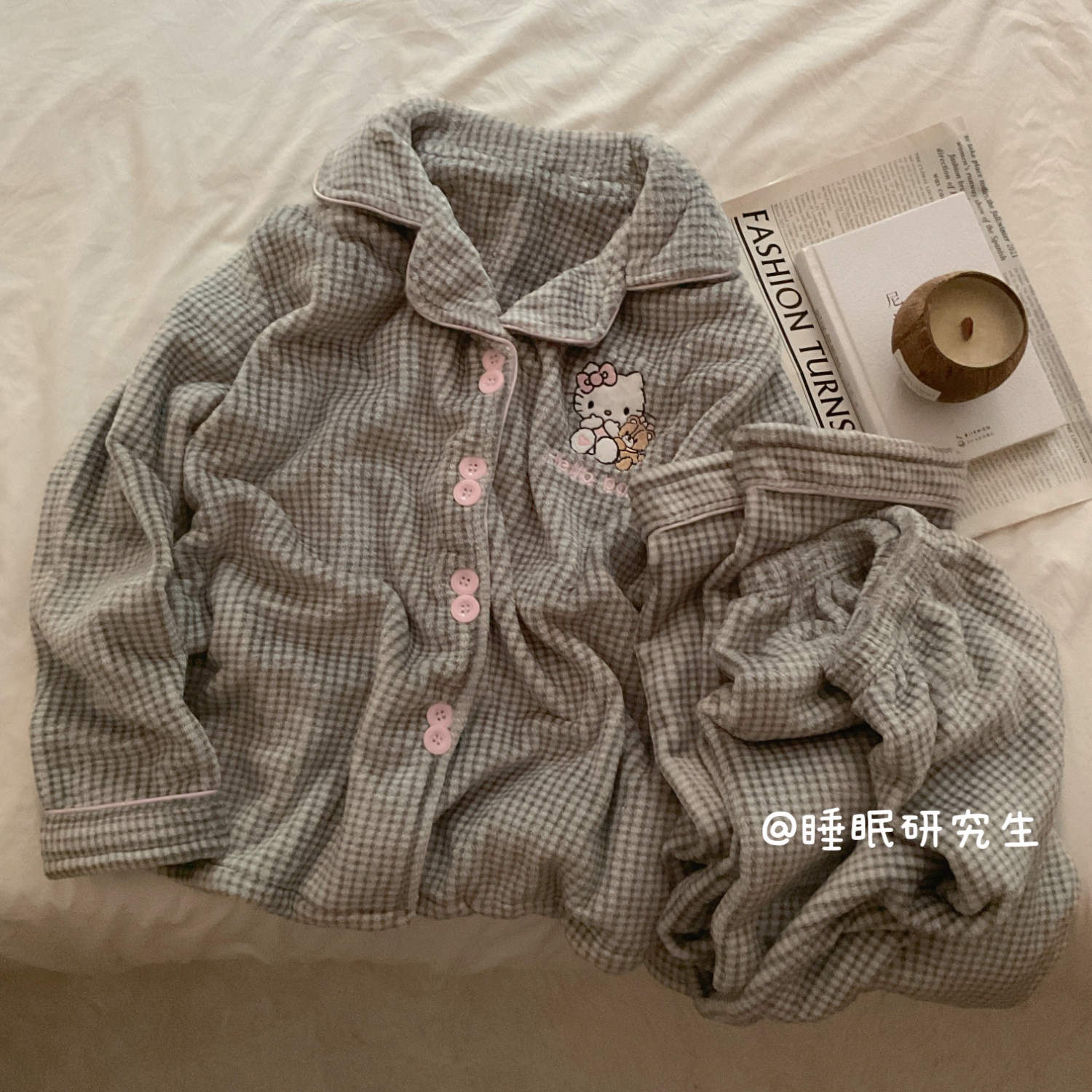 【慕斯甜巧】秋冬季女睡衣软料柔肤法兰绒格子家居服套装kitty