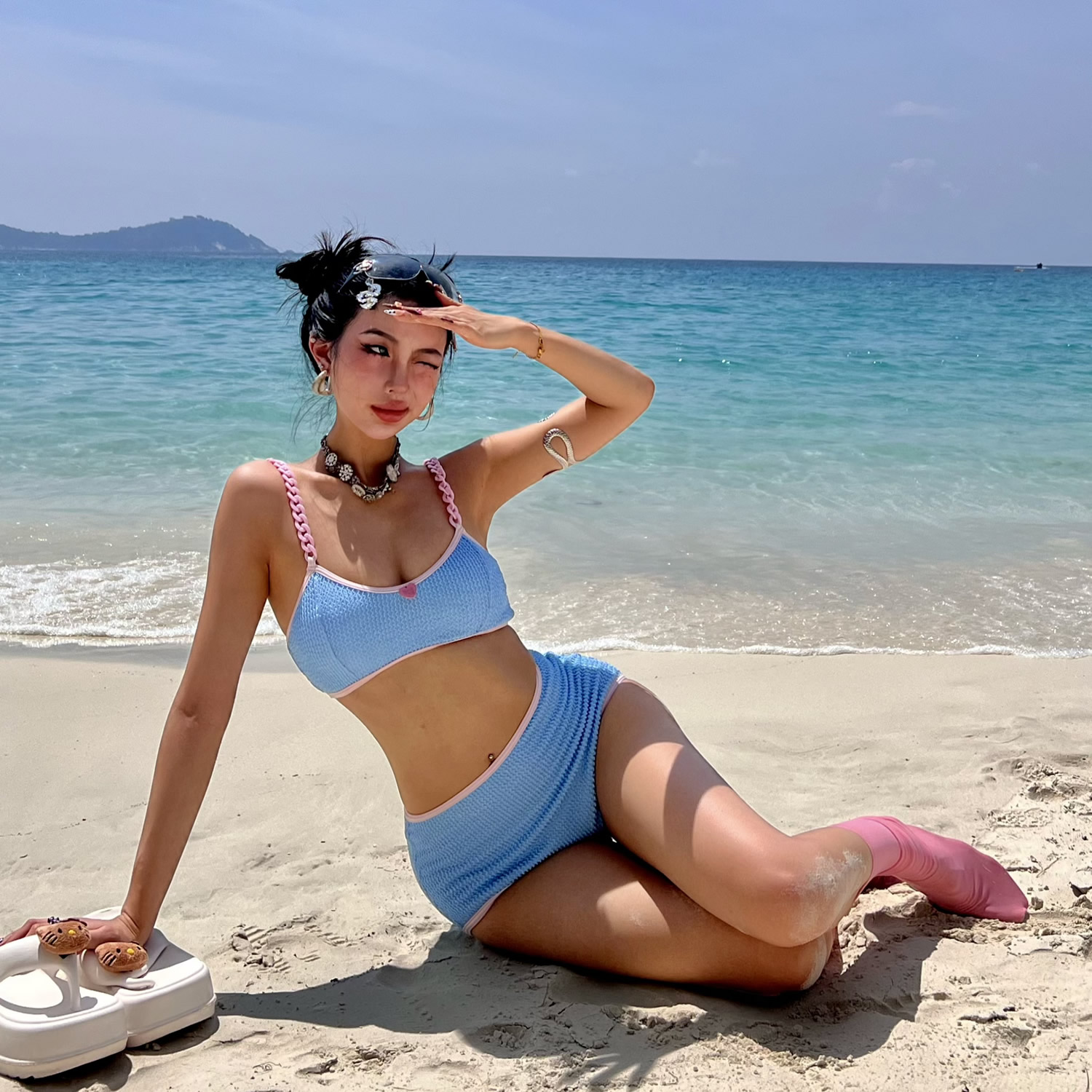 SugarBomb 2025新款多巴胺辣妹ins风性感高腰复古比基尼女游泳衣