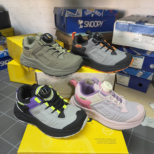 撤柜儿童户外运动鞋秋冬皮面防泼水男女童橡胶底防滑旋纽扣跑步鞋