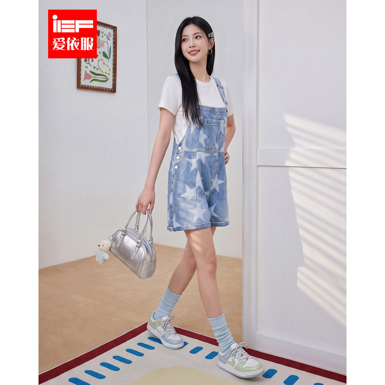 IEF/爱依服2026夏季新款牛仔背带裤时尚套装女星星印花日常休闲图片