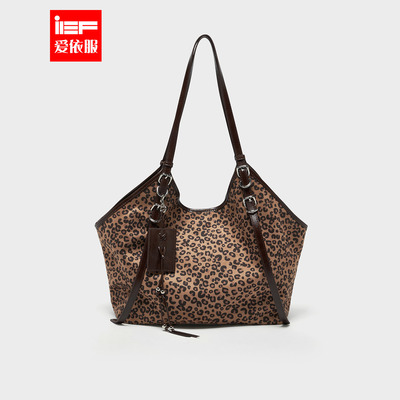 IEF/爱依服2025秋季新款美式时尚休闲百搭大容量设计感单肩软包