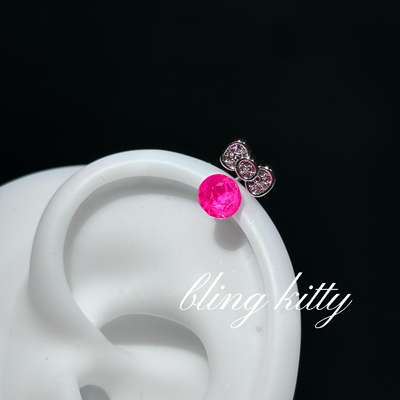 爆闪凯蒂｜梦幻米妮马蹄环蝴蝶结爆闪耳骨钉医用钛钢外螺旋耳钉