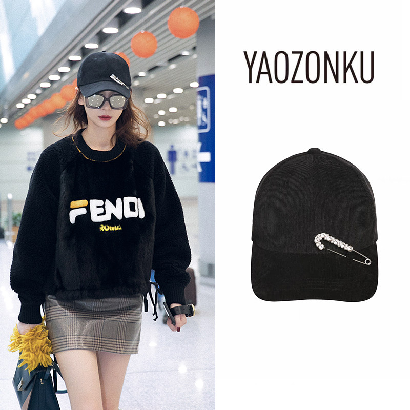 灯芯绒别针棒球帽戚薇同款