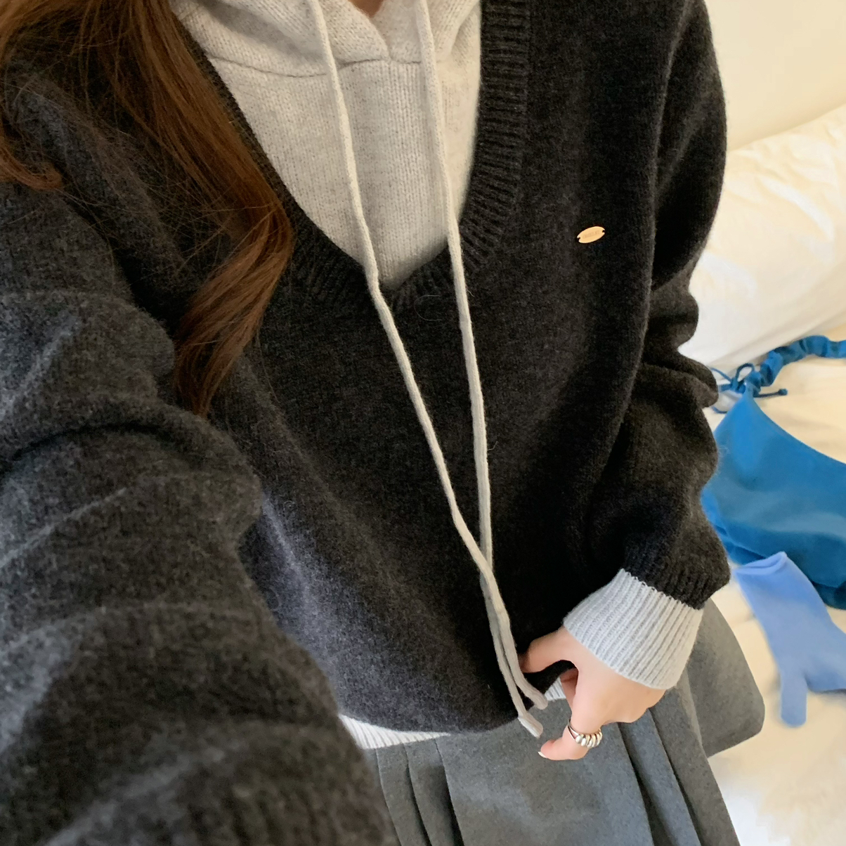 OMELET蛋卷-冬上新韩系休闲百搭假两件连帽全羊毛针织