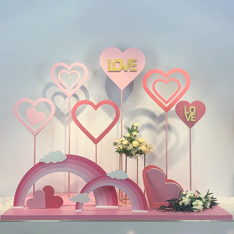 爱心婚庆摄影橱窗美陈场景布置陈列服装珠宝商业展示道具七夕情人