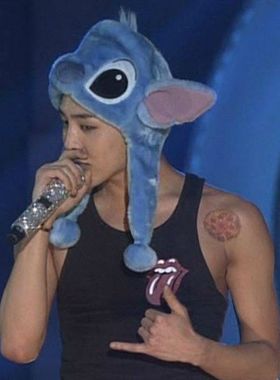 bigbang GD志龙TOP崔胜贤A卡通毛绒帽子史迪仔帽保暖护耳帽