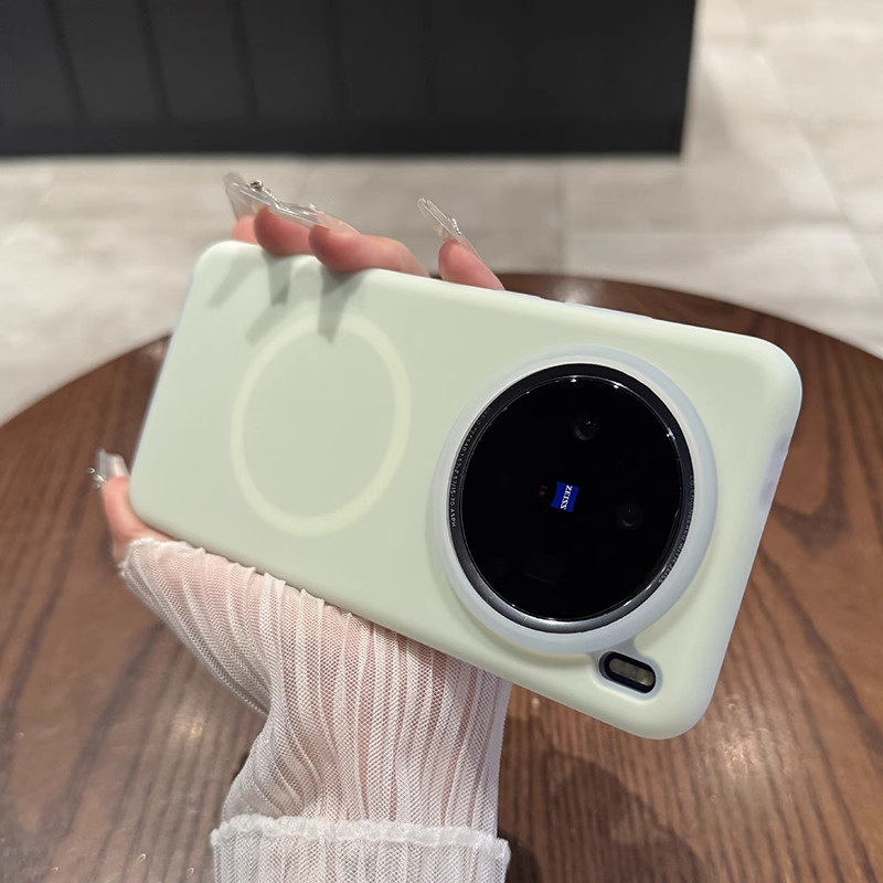 曼波绿果冻液态硅胶适用小米15u磁吸无线充14pro全包17U软糯耐脏13手机壳14Ultra红米K70大孔80防摔K90promax