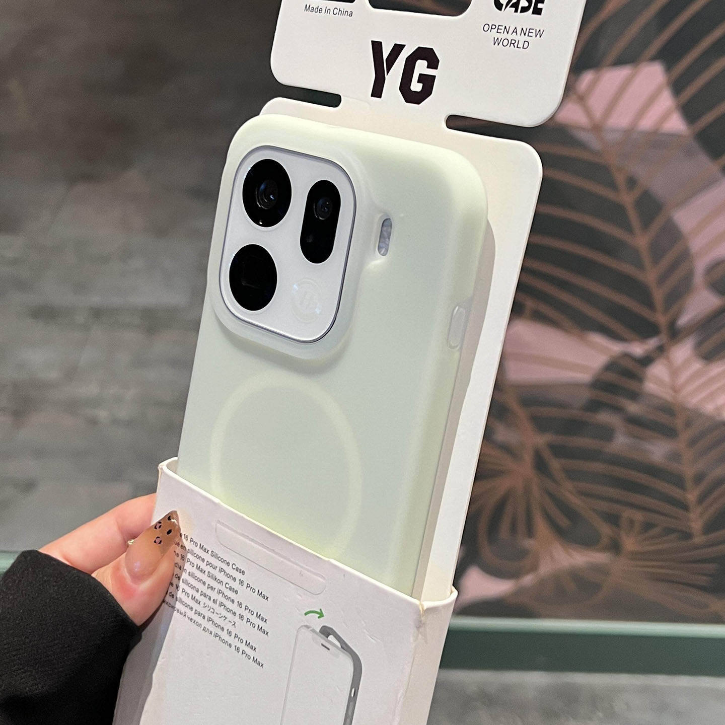 磨砂半透果冻磁吸壳适用小米14/15pro手机壳17ultra液态硅胶13红米K90promax全包大孔K80耐脏K70橡皮擦感防滑