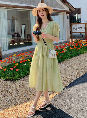 现货店里 主推 25数据好新款高级感法式 v 领连衣裙1102p125k178