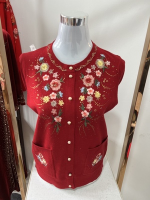 专柜款女开衫中老年加肥加大妈妈春秋毛衣本命年红色绣花羊毛开衫