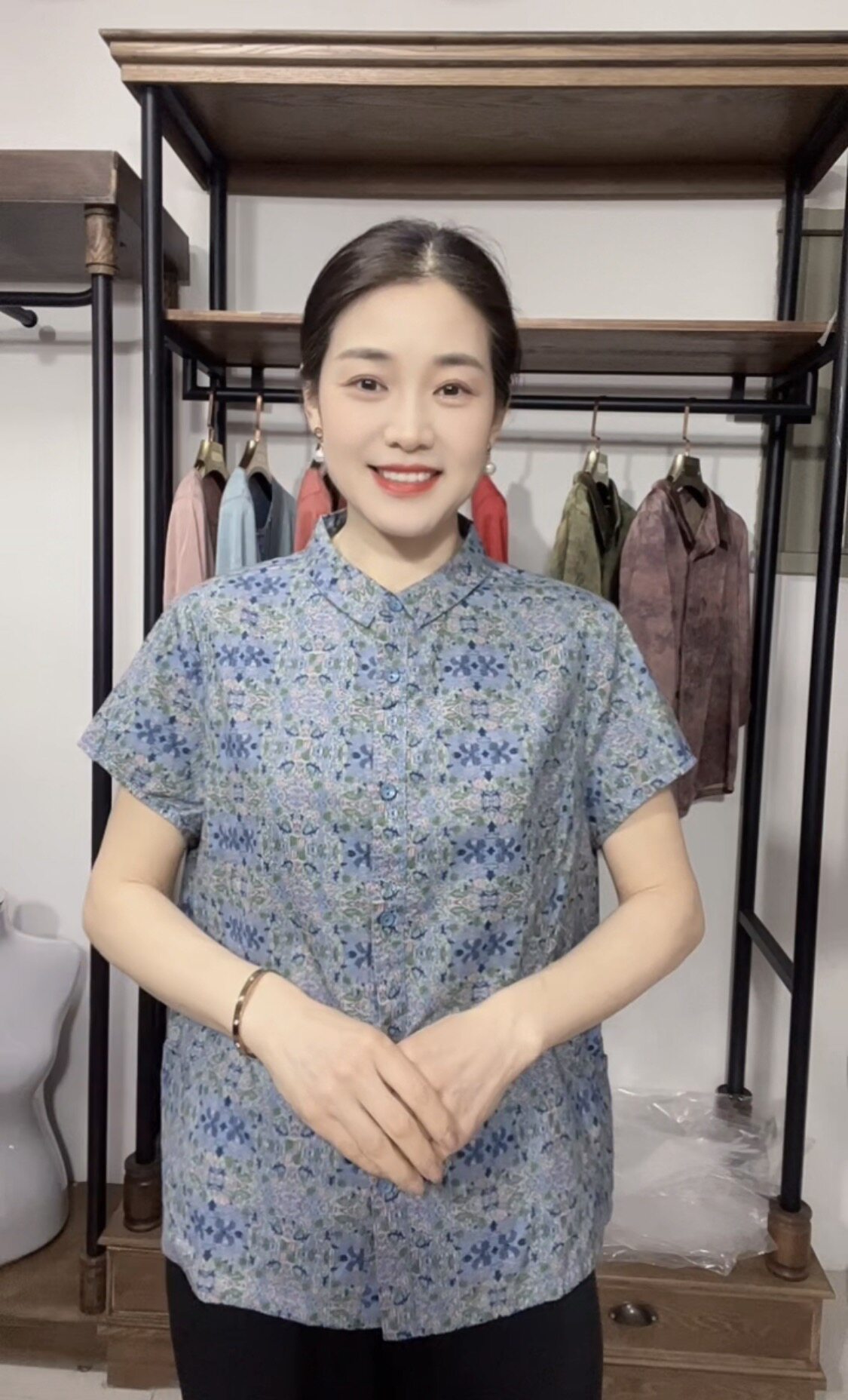 夏季碎花立领短袖衬衫奶奶装中老年女装宽松透气纯棉上衣小衫单件