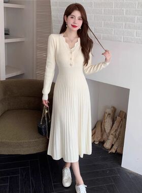 新款高级感打底秋装冬女连衣裙毛针织法式子女温柔小个子衣裙