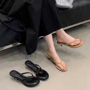 米色人字细跟凉拖鞋 百搭夹趾中跟鞋 女2025夏季 圆头时尚 新款 度假