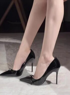 细跟尖头蝴蝶结浅口高跟鞋单鞋女