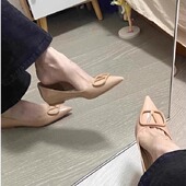女晚晚风温柔鞋 尖头单鞋 百搭浅口通勤鞋 2026新款 平底气质裸色法式
