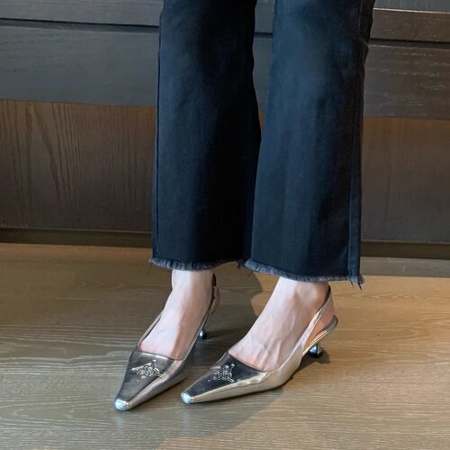 细跟法式尖头包头气质后空凉鞋女