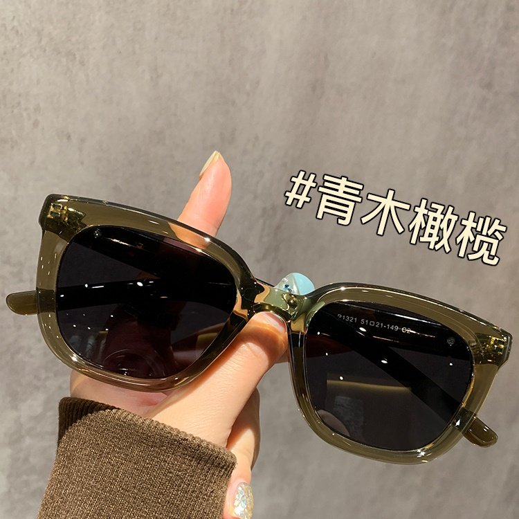 橄榄绿猫眼墨镜女款2025新款高级感偏光防紫外线太阳眼镜可配近视