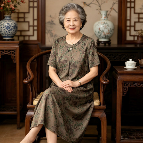 奶奶装夏装新款连衣裙中老年女装