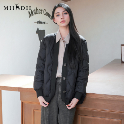 谜底短款羽绒服百搭宽松V领鸭绒服257MY8801