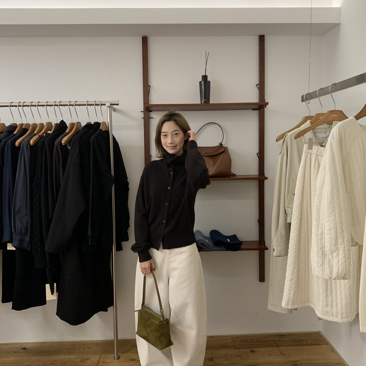 at ease-高领针织开衫保暖毛衣m013