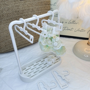 17cm拉布布娃衣收纳衣架置物架挂衣服小型labubu架子服装展示架