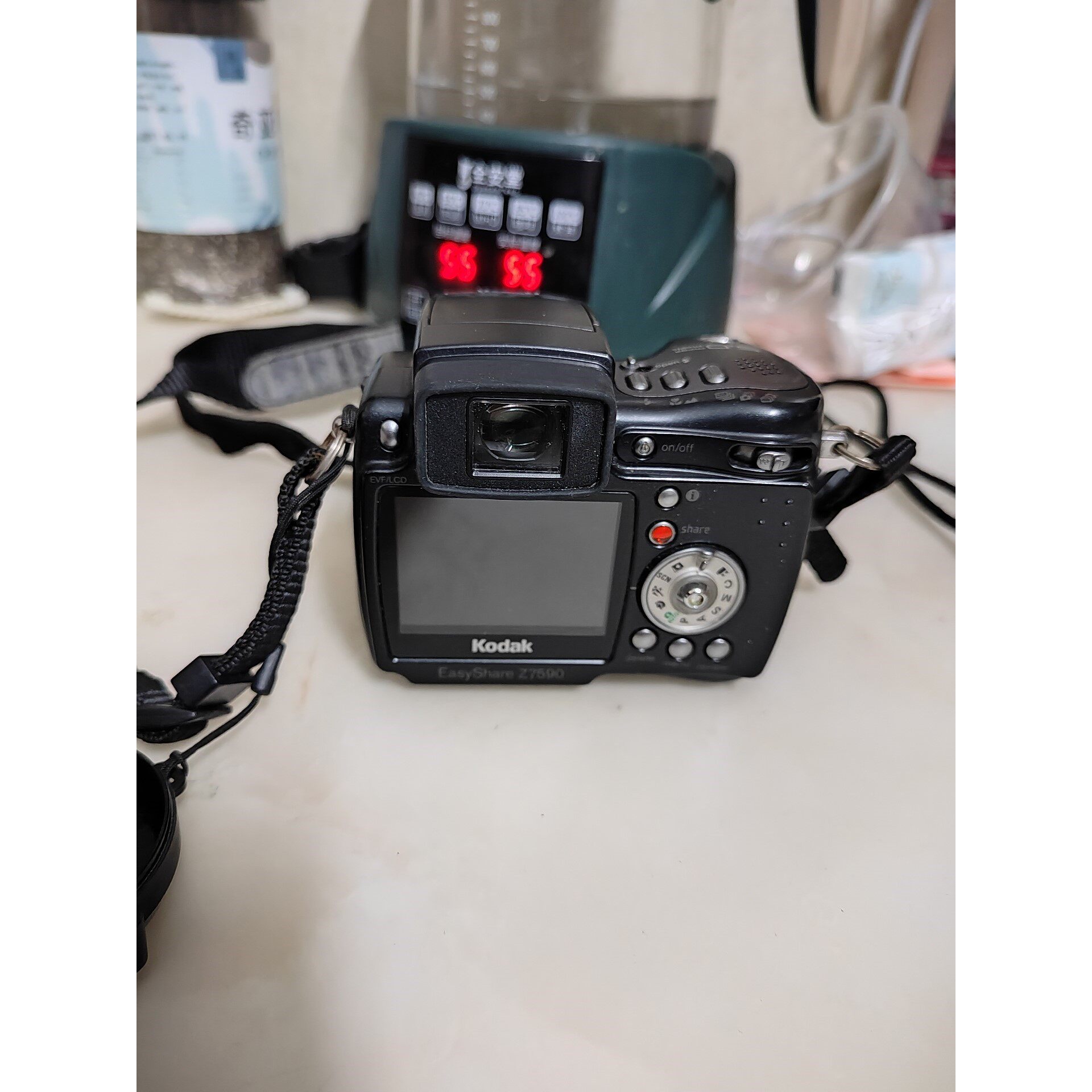 【议价产品】柯达z7590实物拍摄成色如图,有SD卡一张无电池无法测