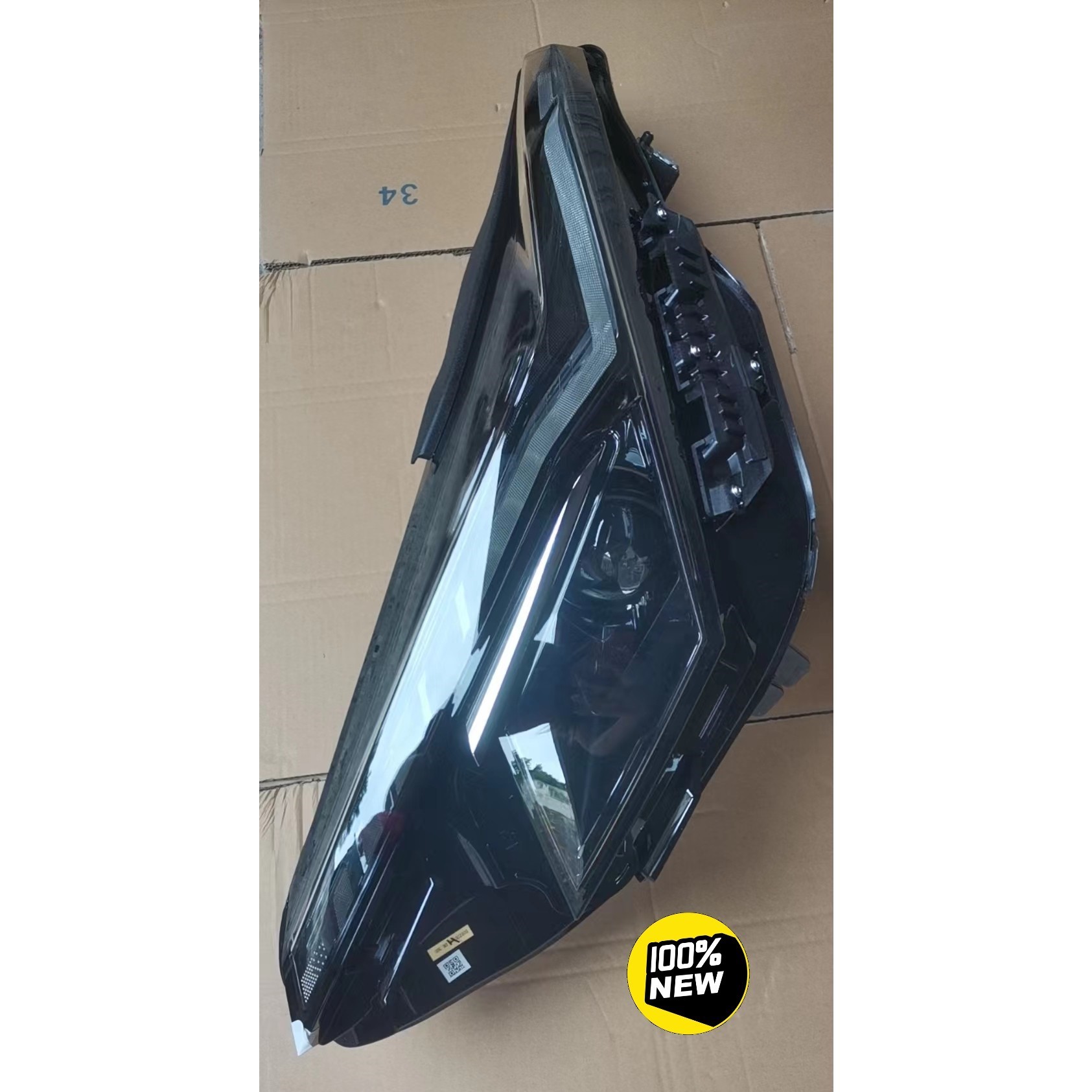 【议价】长安欧尚Z6前大灯总成,全新原厂.未装过车,保险公司赔付