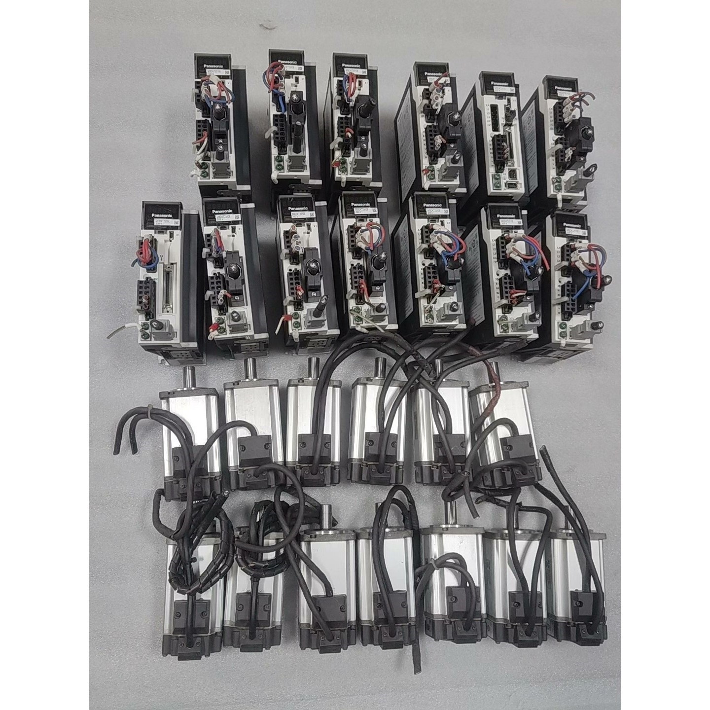 【议价】松下MBDKT2510E伺服驱动器 400W 伺服电机