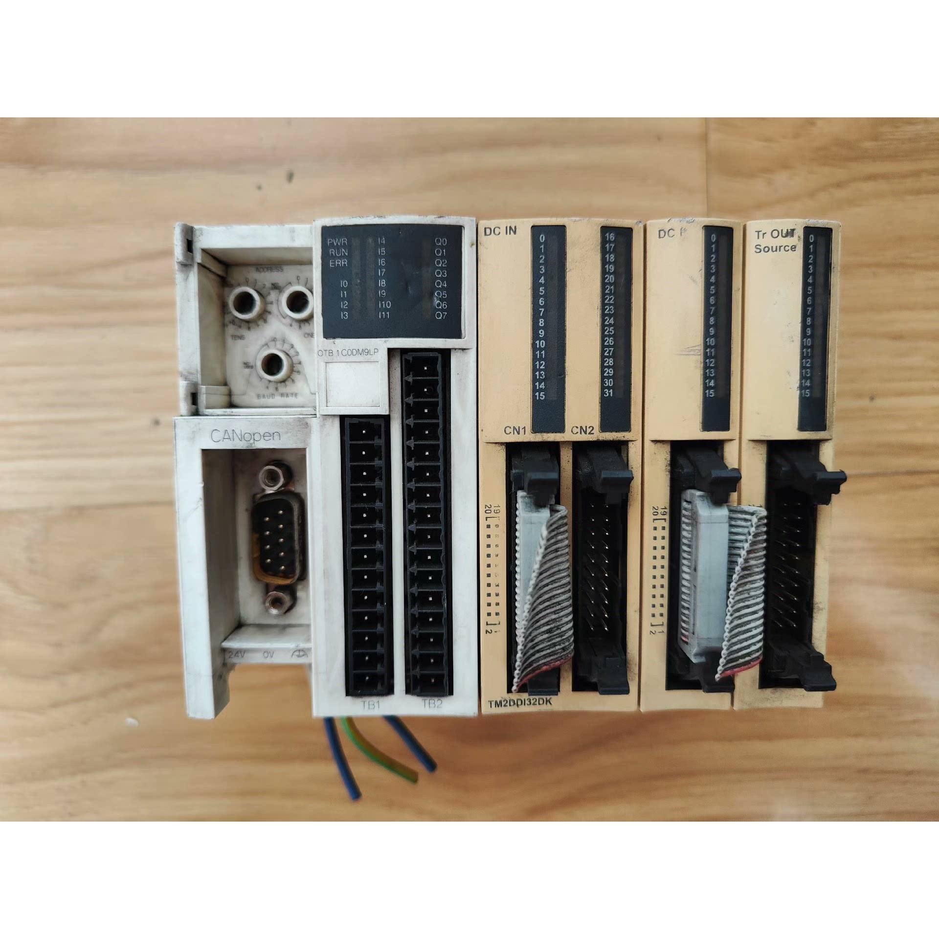 【议价产品】施耐德PLC OTB1C0DM9LP TWDDDO16TK询价