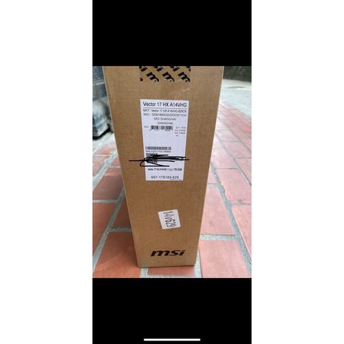 【议价产品】微星泰坦17 I9-14900HX 32G 1T 4080询价