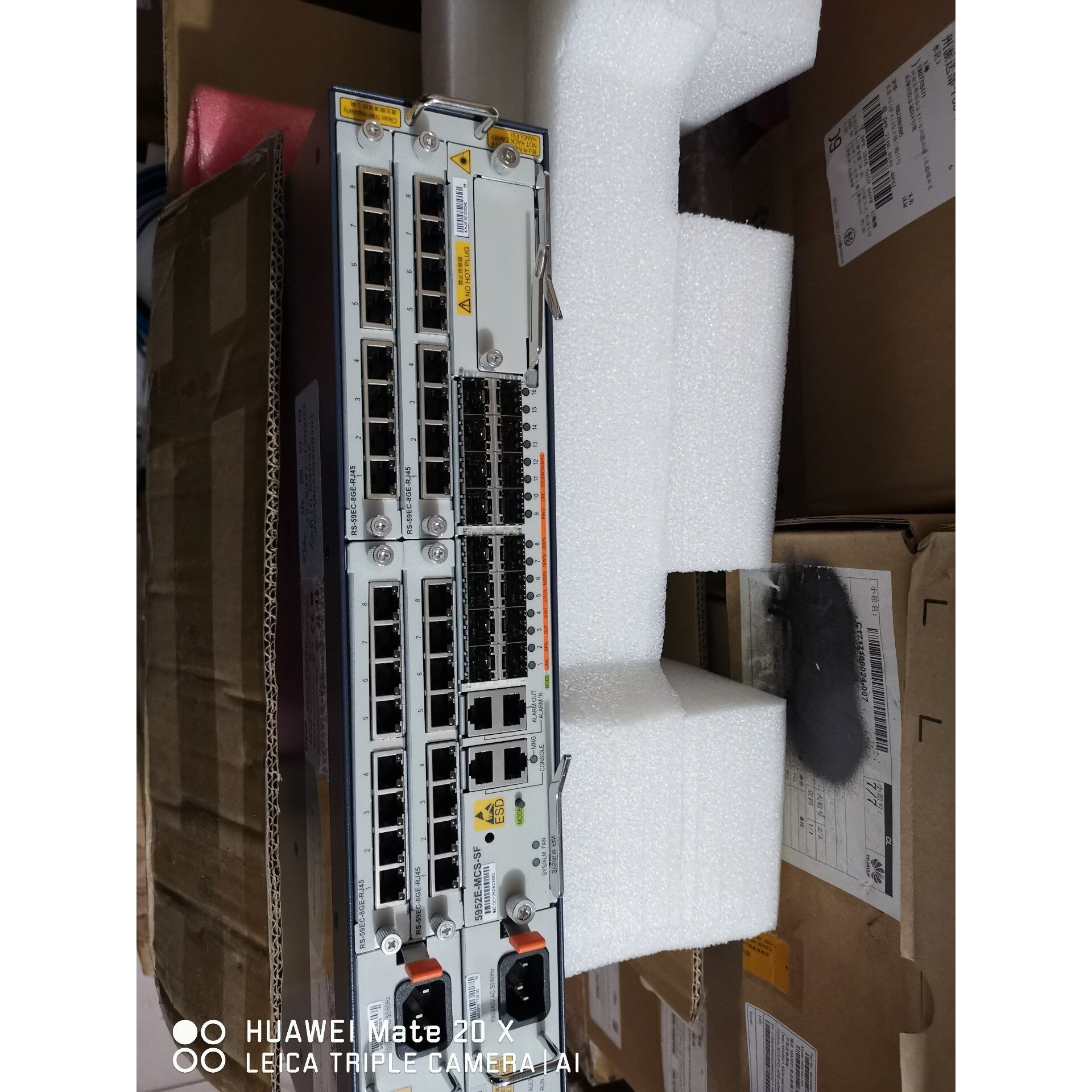 【议价产品】中兴5952E交换机,全新原包,光口主控带4张电子卡,要