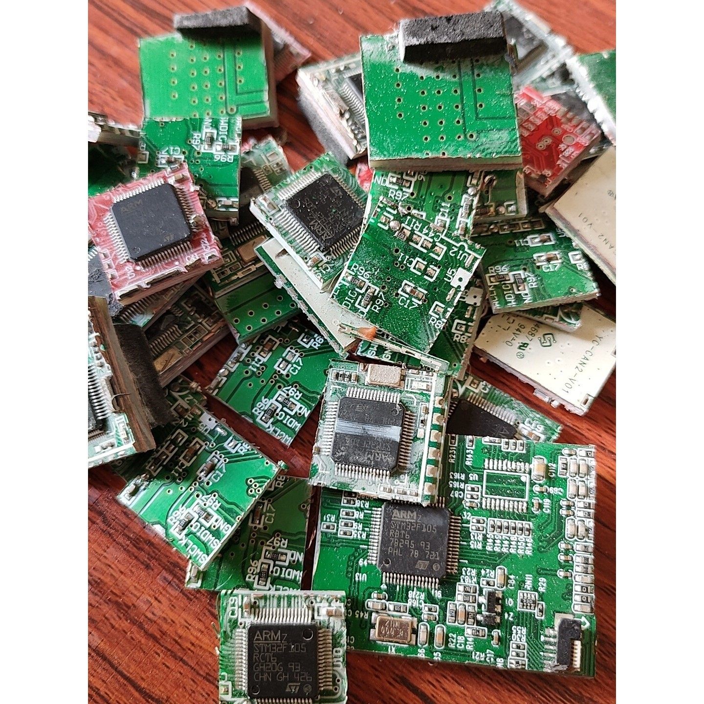 【议价产品】STM32F105RBT6  RCT6(询价)(询价)