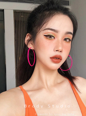 欧美博主推荐ins时髦玫红色耳圈耳环圆圈韩国气质女网红耳饰气质