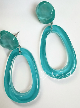 湖绿色春夏夸张几何无耳洞耳夹港风复古8090年代显白清冷感耳饰女