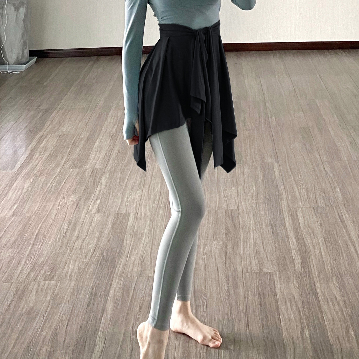 瑜伽绑带一片裙广场舞遮臀神器小屁帘运动健身裙防走光百搭裹身裙