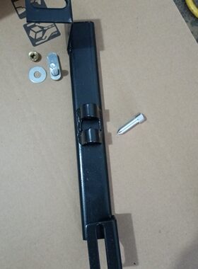用于全球鹰GX7/SX7专用踏板支架CX-5/RAV4通用支撑脚架支螺丝堵头