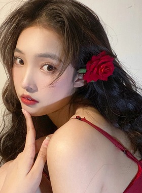 韩国ins风红色玫瑰花发夹氛围感拍照发饰仿真花朵头饰配饰侧边夹