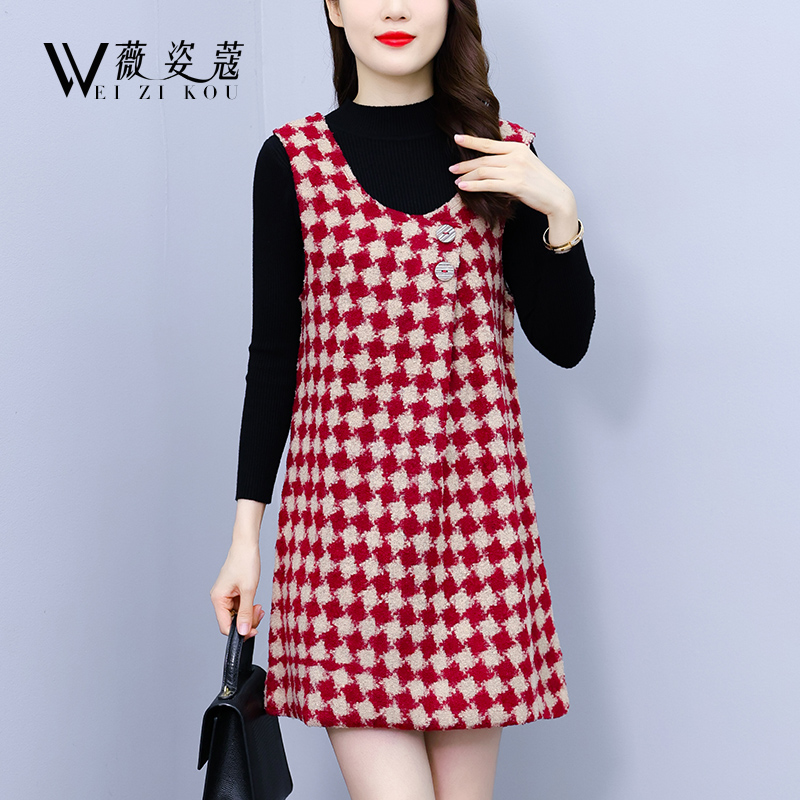 背心连衣裙女秋冬2023新款小个子时尚减龄格子毛呢背带裙两件套装