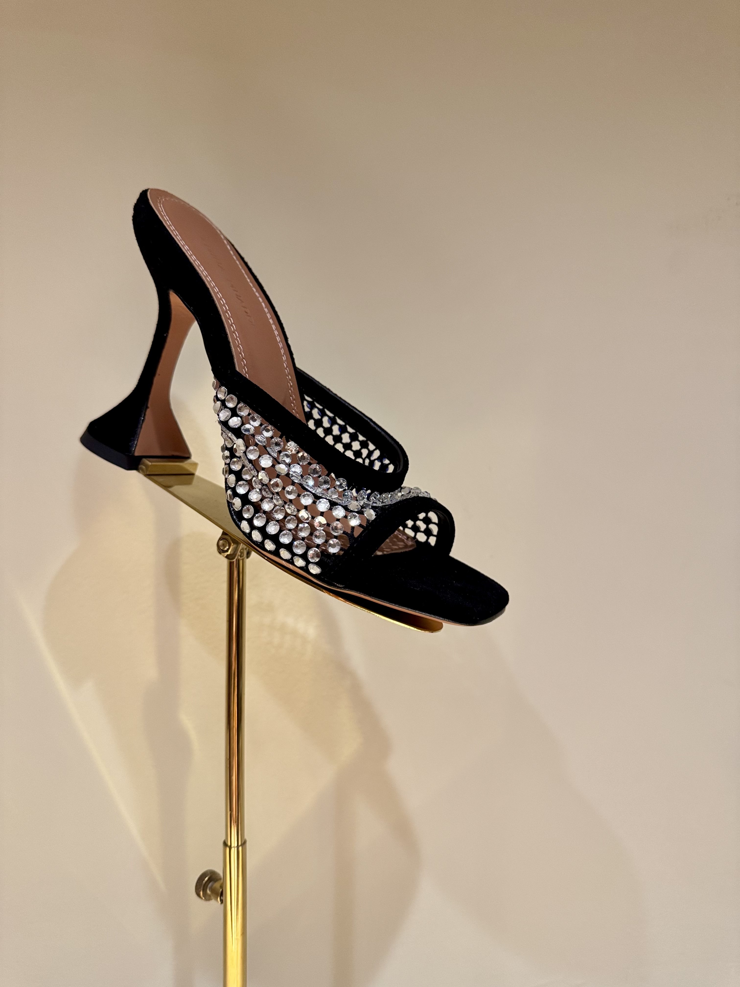 2025欧美新款时尚性感露趾细高跟水钻镂空凉拖鞋烫钻走秀外穿