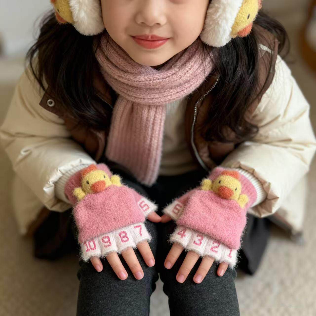儿童手套冬季卡通可爱翻盖男童女孩保暖防寒宝宝半指毛线针织手套