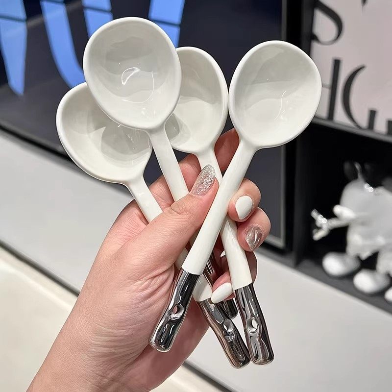 陶瓷勺子长柄高颜值轻奢汤勺舀粥吃饭调羹加厚创意小勺食品级餐具