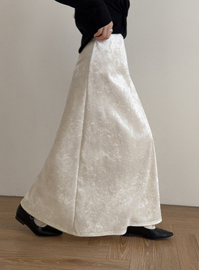 【丝绒珍珠】法式复古丝绒a字鱼尾中长裙冬季半身裙n826c