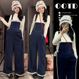 2025秋冬原创高品质针织打底孕妇加绒时尚毛边花边背带裤孕妇套装