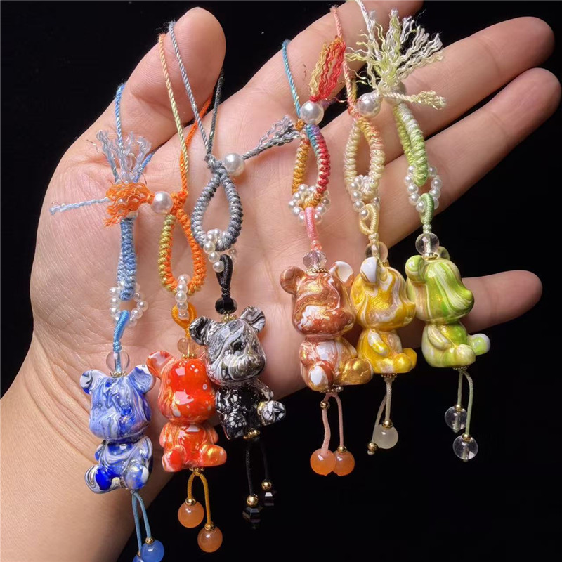 飘漆暴力熊手机包挂件国风情侣款